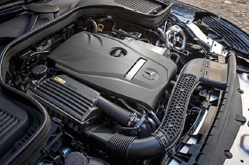 Mercedes GLA 250 sở hữu khối động cơ mạnh mẽ, xứng tầm dòng xe thể thao