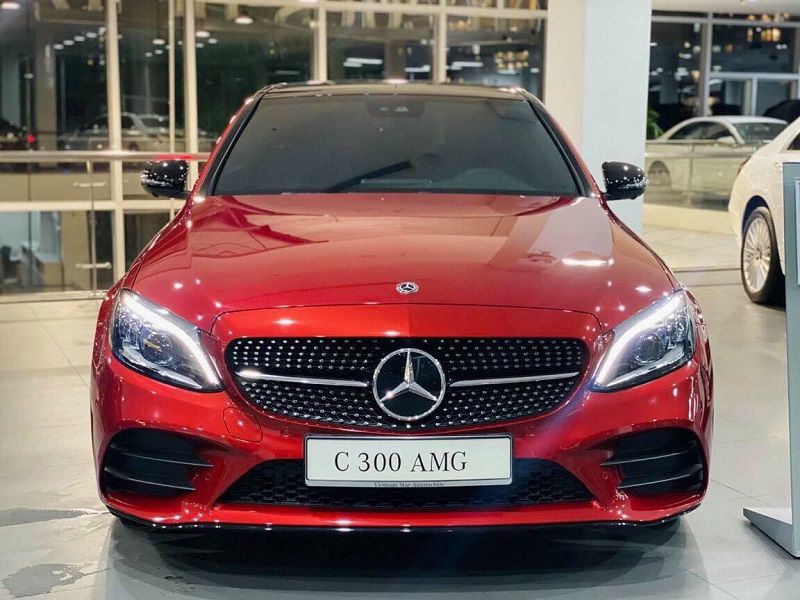 Giá xe Mercedes C300 AMG 2017 cũ tốt nhất Sài Gòn