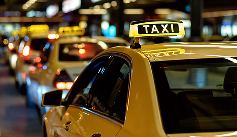Xe taxi có mức tính phí bảo hiểm khá cao